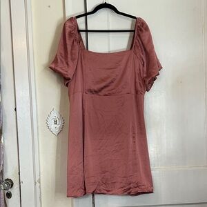 ARULA Pink Puff Sleeve Dress